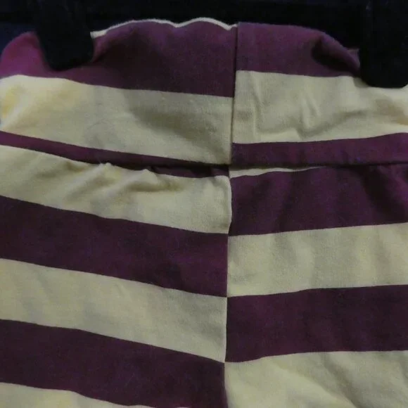 Unbranded - Harry Potter Gryffindor Striped Baby Set - Pants & Hat Only - Picture 10 of 15